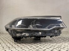 Load image into Gallery viewer, Frontscheinwerfer BMW 5 G31 G30 7439194-04 FALSE Scheinwerfer Headlight SCH4966714404ef