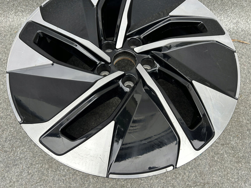 1x Alufelge 19 Zoll 8.0" 5x112 11A601025 VW Id.4 Rim Wheel FEL8670293917vp