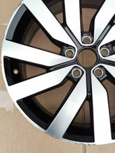 Laden Sie das Bild in den Galerie-Viewer, 1x Alufelge 18 Zoll 7N0601025P VW Sharan Rim Wheel FEL2836250975xi