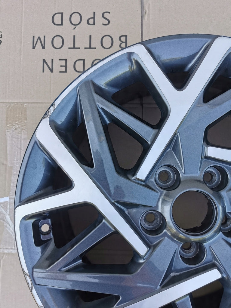 1x Alufelge 18 Zoll 7.5" 5x114.3 50ET Glanz Graphit 52910-CM300 Hyundai Kona Mg