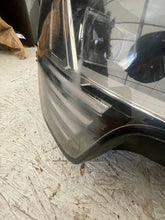 Laden Sie das Bild in den Galerie-Viewer, Frontscheinwerfer Audi E-Tron 4KE941040 LED Rechts Scheinwerfer Headlight SCH8152530643sg
