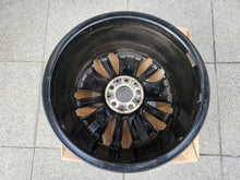 Load image into Gallery viewer, 1x Alufelge 18 Zoll 8.0" 5x112 56ET Glanz Silber A2534014600 Mercedes-Benz Glc FEL5485532265ch