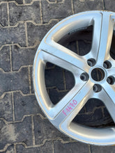 Load image into Gallery viewer, 1x Alufelge 19 Zoll 8.0&quot; 5x112 39ET Silber 8V0601025AS Audi Q5 Rim Wheel