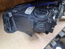 Laden Sie das Bild in den Galerie-Viewer, Frontscheinwerfer BMW 5 F11 F10 1LL01013104 010131040060928028862887 Rechts SCH6492087087jc