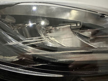 Laden Sie das Bild in den Galerie-Viewer, Frontscheinwerfer Ford Fiesta I N1BB-13E014-AE Full LED Rechts Headlight SCH5204833722fc
