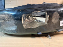 Load image into Gallery viewer, Frontscheinwerfer Volvo V70 S60 190203 Rechts Scheinwerfer Headlight SCH5318747781ai