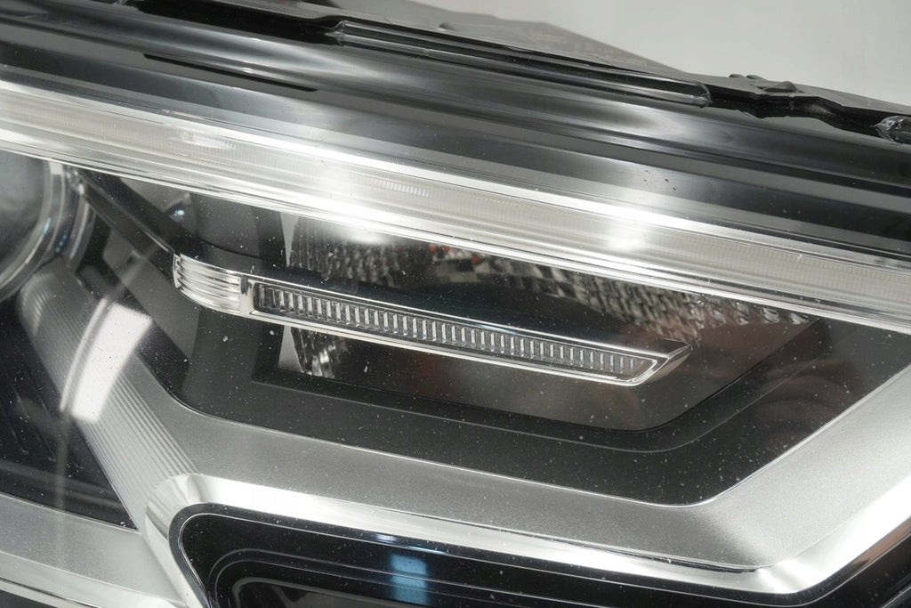 Frontscheinwerfer Audi A3 8V0941006E Rechts Scheinwerfer Headlight SCH7621271852vu