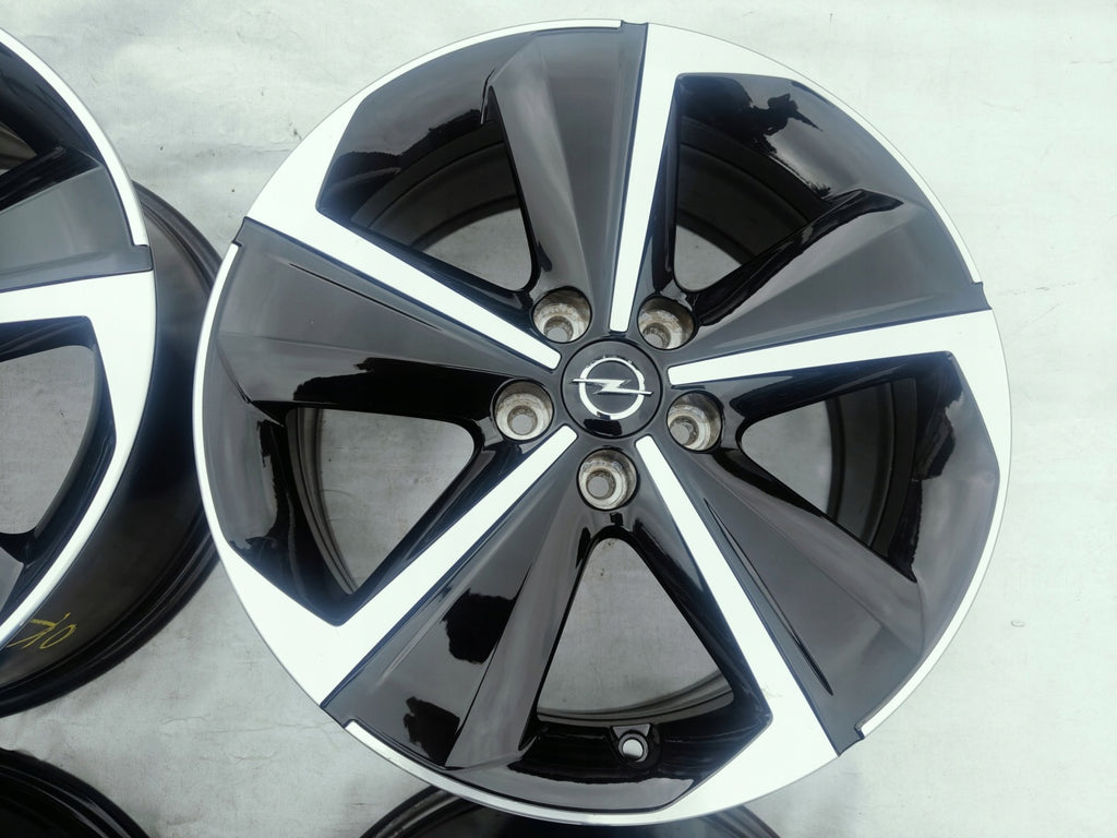 4x Alufelge 17 Zoll 7.5" 5x108 44ET Glanz Schwarz 9847065380 Opel Astra L FEL8590607197dq