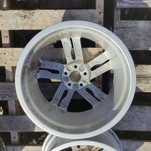 Laden Sie das Bild in den Galerie-Viewer, 1x Alufelge 17 Zoll 5x100 82A601025K Audi A1 Rim Wheel FEL9977122314hx