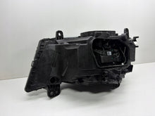 Laden Sie das Bild in den Galerie-Viewer, Frontscheinwerfer Man 81251016819 Rechts Scheinwerfer Headlight SCH7746533885nv