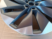 Laden Sie das Bild in den Galerie-Viewer, 1x Alufelge 21 Zoll 9.0&quot; 5x112 40ET 5LA601025P Skoda Enyaq Rim Wheel