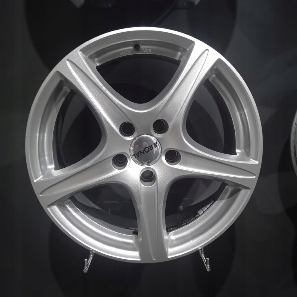 4x Alufelge 17 Zoll 7.0" 5x112 45ET Silber Audi Q2 Rim Wheel FEL1167445939ub