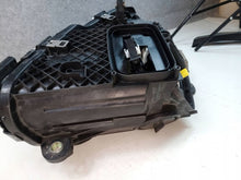 Laden Sie das Bild in den Galerie-Viewer, Frontscheinwerfer Mercedes-Benz W205 A20590685 Links Scheinwerfer Headlight SCH2493022431nu