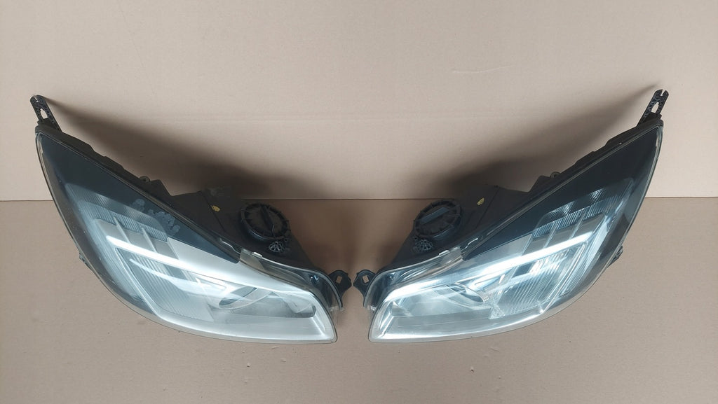 Frontscheinwerfer Opel Insignia A Xenon Ein Stück (Rechts oder Links) Headlight