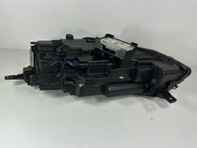 Laden Sie das Bild in den Galerie-Viewer, Frontscheinwerfer Ford Kuga LV4B-13E017-AN LV4B-13E016-AN Ein Satz Headlight SCH2811775437ec