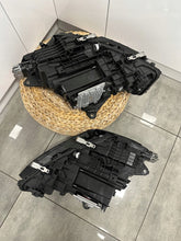 Laden Sie das Bild in den Galerie-Viewer, Frontscheinwerfer BMW 2 Active Tourer U06 5A4224707 LED Rechts oder Links SCH2220068615qs