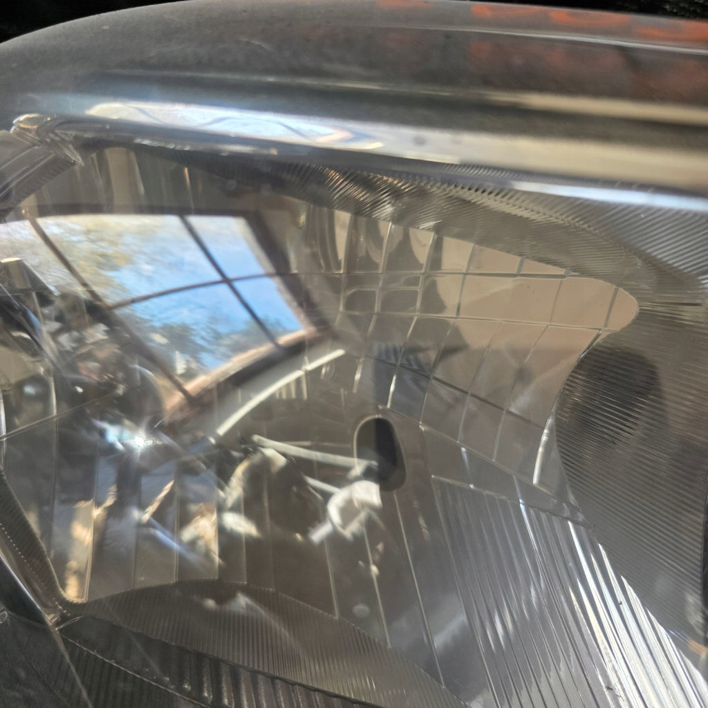 Frontscheinwerfer Toyota Yaris 81130-52D20 Rechts Scheinwerfer Headlight SCH7265203577ew