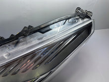 Laden Sie das Bild in den Galerie-Viewer, Frontscheinwerfer Ford Kuga GV41-13D154-AH Full LED Rechts oder Links SCH3417396252qq