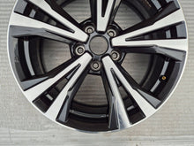 Load image into Gallery viewer, 1x Alufelge 18 Zoll 7.0" 5x114.3 40ET HV03BMB94 Nissan Qashqai I J10 J11 FEL8348633323rz