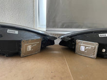 Laden Sie das Bild in den Galerie-Viewer, Frontscheinwerfer Ford Focus JX7B-13E014-CE JX7B-13E015-CE Full LED Ein Satz SCH9417717594at