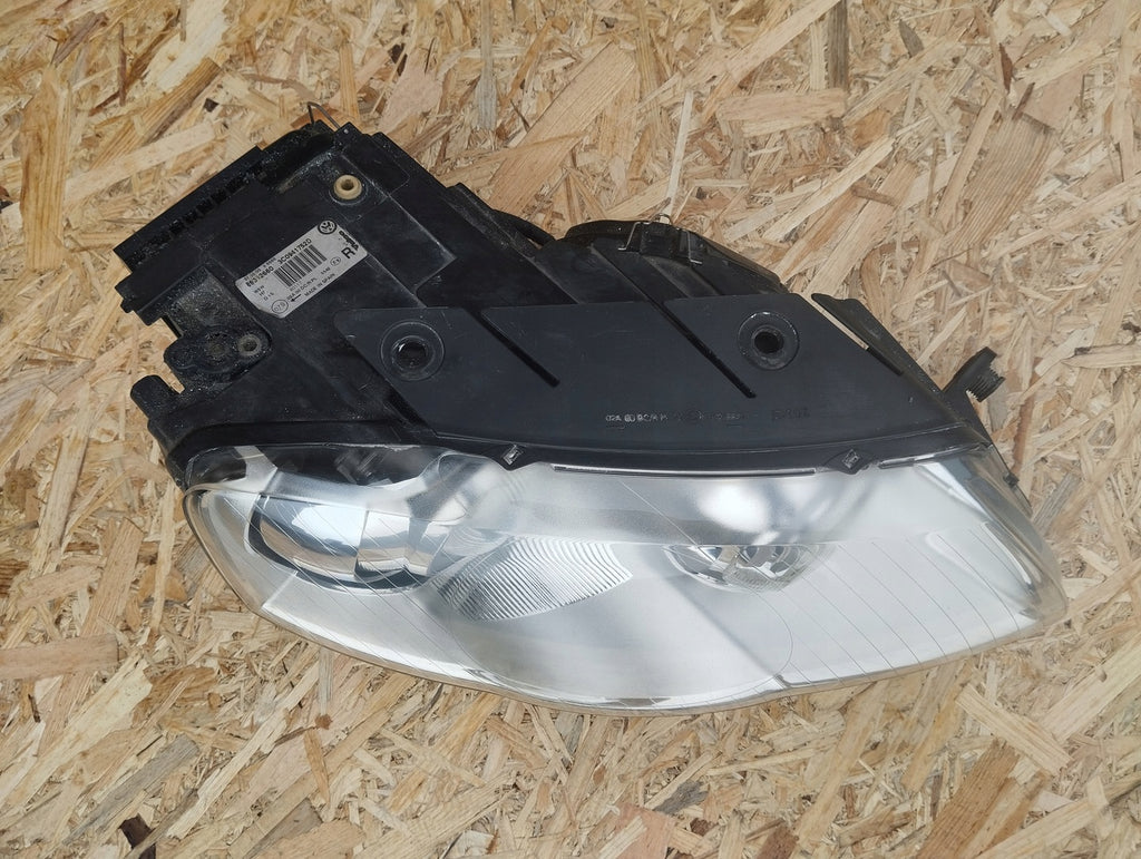 Frontscheinwerfer VW Passat 3C0941752 Xenon Rechts Scheinwerfer Headlight SCH8790729730hn