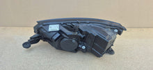 Laden Sie das Bild in den Galerie-Viewer, Frontscheinwerfer Skoda Fabia I 6V1941016E Rechts Scheinwerfer Headlight SCH8036109875bq
