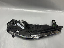 Load image into Gallery viewer, Frontscheinwerfer BMW X7 G07 5A9CFB4 LED Rechts Scheinwerfer Headlight SCH9310635320ln