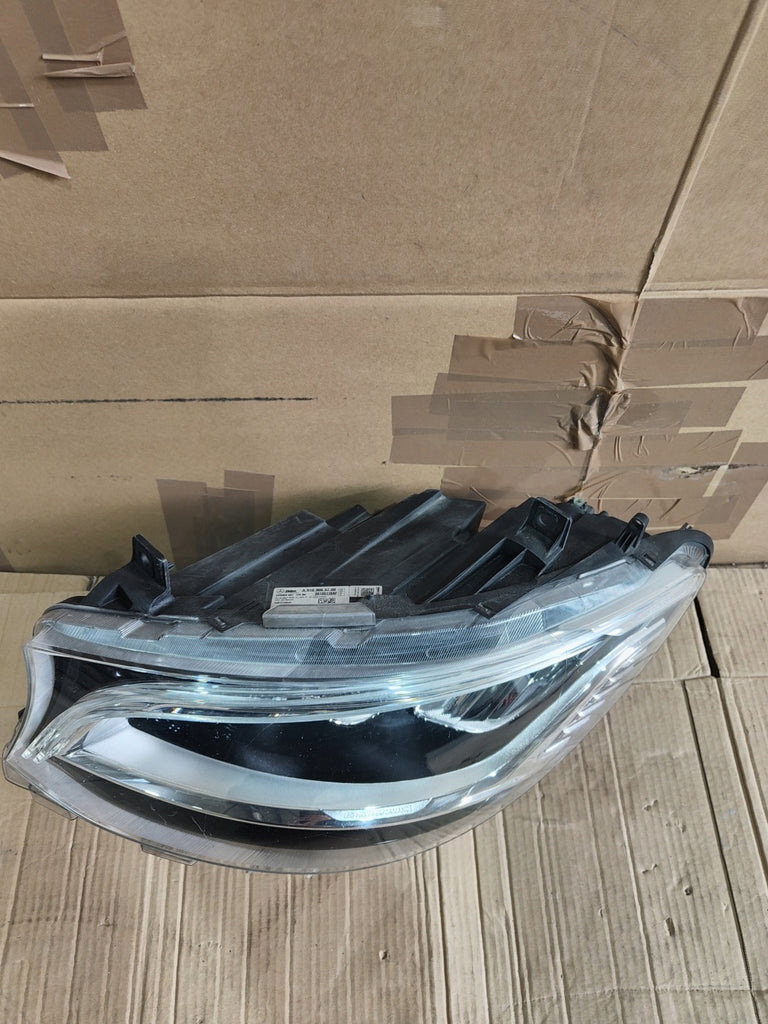 Frontscheinwerfer Mercedes-Benz Sprinter A9109065700 Full LED Links Headlight SCH8858420286lw
