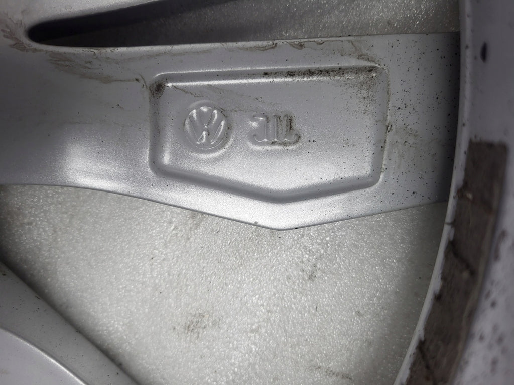 1x Alufelge 18 Zoll 7.5" 5x112 50ET Glanz Silber 10A071498 VW Id.3 Rim Wheel FEL2261250711om