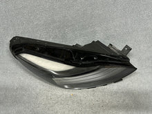 Laden Sie das Bild in den Galerie-Viewer, Frontscheinwerfer Tesla 1514953-00 LED Rechts Scheinwerfer Headlight