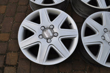 Laden Sie das Bild in den Galerie-Viewer, 4x Alufelge 16 Zoll 5x112 50ET Silber 5P0601025E Seat Altea Rim Wheel FEL9103885678mj