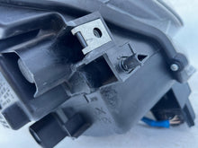 Laden Sie das Bild in den Galerie-Viewer, Frontscheinwerfer Mazda Cx3 Cx-3 D10E-51030 LED Rechts Scheinwerfer Headlight