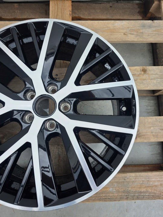 1x Alufelge 19 Zoll 7.5" 5x112 51ET Glanz Schwarz 5G0601025AN VW Golf VII I FEL2730181811ri