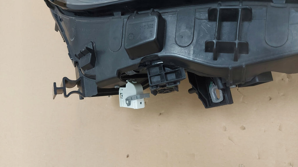 Frontscheinwerfer Mercedes-Benz Gla A1569062400 Xenon Rechts Headlight SCH8114091317qt