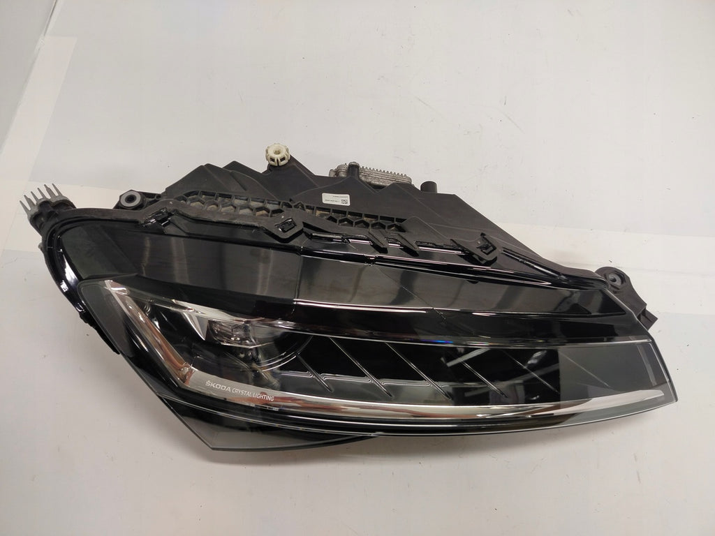 Frontscheinwerfer Skoda Superb III 3V1941016D Full LED Rechts Headlight