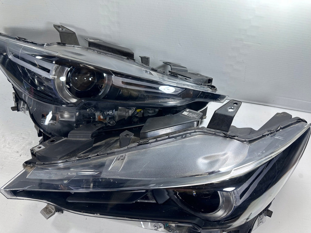 Frontscheinwerfer Mazda Cx-5 KB8P-51040 KB8P-51030 LED Ein Satz Headlight SCH6141860797nn