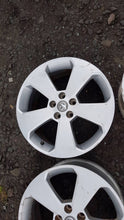 Load image into Gallery viewer, 4x Alufelge 17 Zoll 7.0" 5x105 38ET GGC11027 Opel Zafira C Rim Wheel FEL5898561622rl