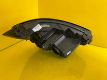 Load image into Gallery viewer, Frontscheinwerfer Renault Master 260607867R LED Links Scheinwerfer Headlight