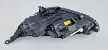 Laden Sie das Bild in den Galerie-Viewer, Frontscheinwerfer Hyundai I30 III 92102G4020 Rechts Scheinwerfer Headlight SCH5169441777um
