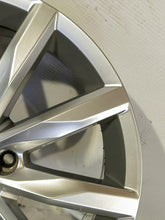 Laden Sie das Bild in den Galerie-Viewer, 1x Alufelge 18 Zoll 8.0&quot; 5x130 53ET 7P6601025AC VW Touareg Rim Wheel