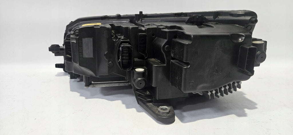 Frontscheinwerfer Skoda Octavia III 5E1941016 Full LED Rechts Headlight SCH5266468236zk