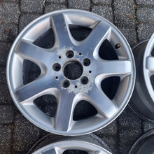 Load image into Gallery viewer, 4x Alufelge 16 Zoll 8.0" 5x112 30ET Silber A1704010202 Mercedes-Benz W203 FEL6795716948nu