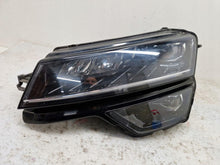 Laden Sie das Bild in den Galerie-Viewer, Frontscheinwerfer Skoda Karoq 57B941015C LED Links Scheinwerfer Headlight SCH4482713449op