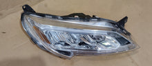 Load image into Gallery viewer, Frontscheinwerfer Dodge Ram Ducato 68516024AA Rechts Scheinwerfer Headlight SCH5616467653gv