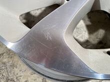 Laden Sie das Bild in den Galerie-Viewer, 1x Alufelge 16 Zoll 6.5&quot; 4x100 40ET 0P078 Opel Adam Rim Wheel