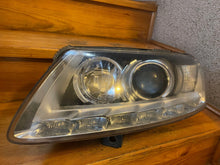 Laden Sie das Bild in den Galerie-Viewer, Frontscheinwerfer Audi A6 C6 4F0941003 Xenon Links Scheinwerfer Headlight