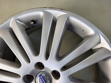 Laden Sie das Bild in den Galerie-Viewer, 1x Alufelge 19 Zoll 8.0" 5x108 49ET Glanz 30695601 BMW 1 Xc90 I Rim Wheel FEL6926527891kz