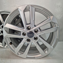 Laden Sie das Bild in den Galerie-Viewer, 4x Alufelge 17 Zoll 6.5" 5x112 43ET Glanz Silber 8Y0601025L Audi Rim Wheel FEL8848203056br