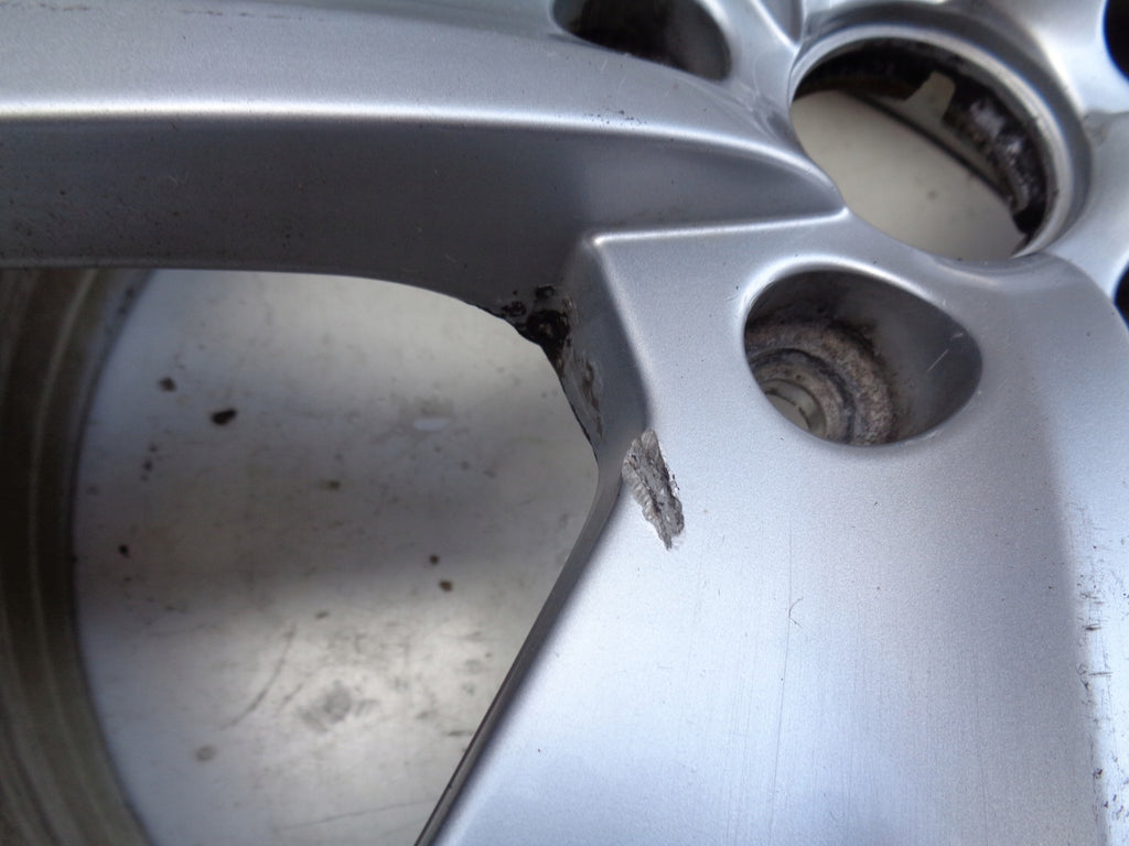 1x Alufelge 17 Zoll 7.5" 5x112 51ET Glanz Silber 5F0601025B Seat Rim Wheel