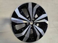 Load image into Gallery viewer, 1x Alufelge 17 Zoll 2GM601025M VW T-Cross Rim Wheel FEL1605560874vx